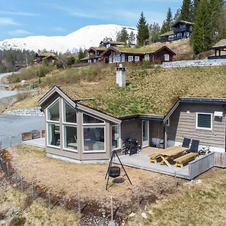 High Standard, Large With Amazing View *