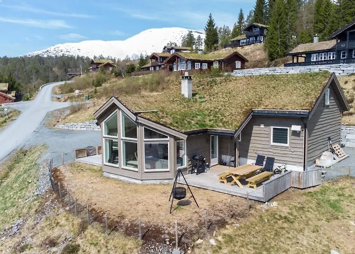 High Standard, Large With Amazing View *